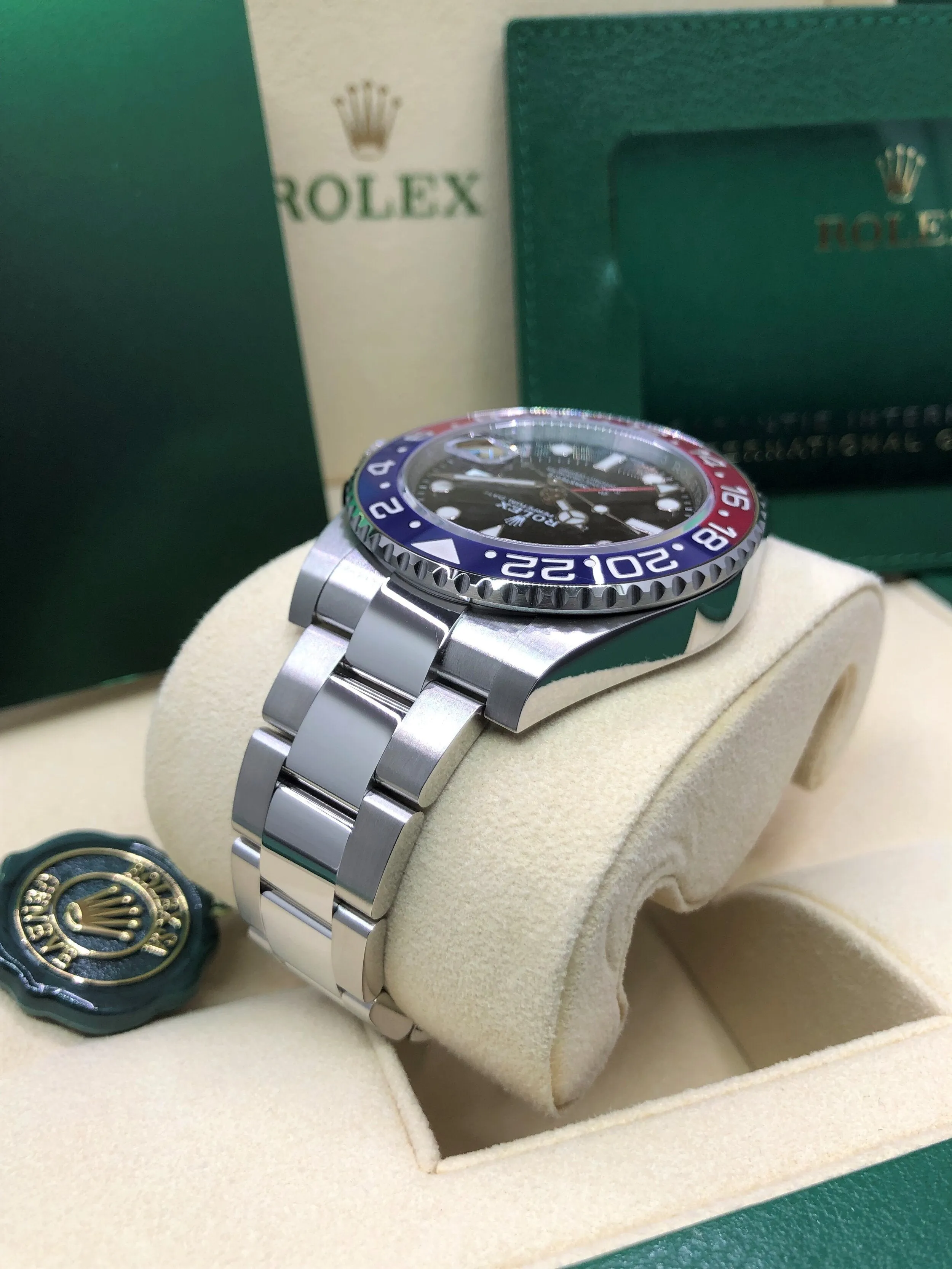 2022 Rolex GMT-Master II Pepsi 126710BLRO