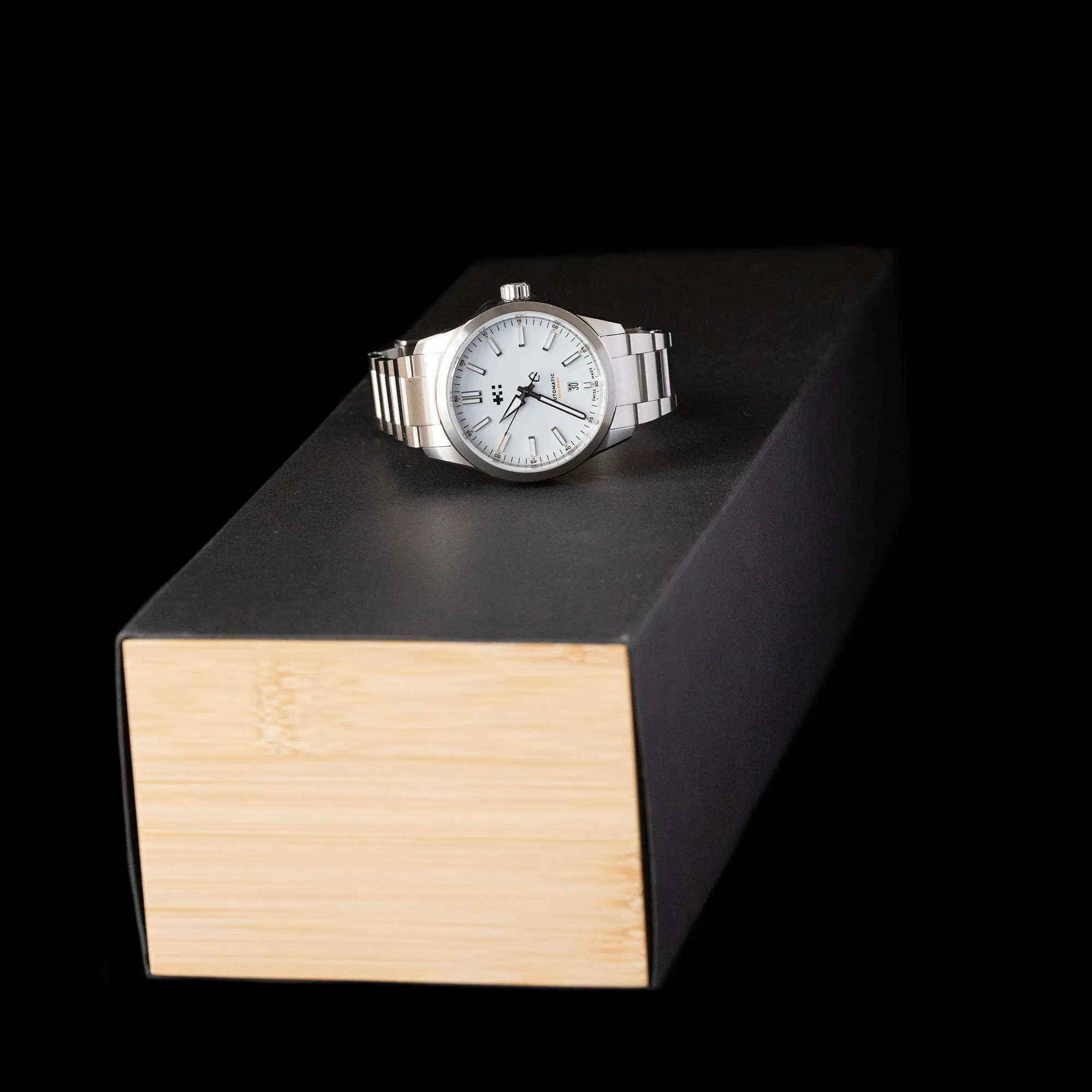 Christopher Ward - 2023 C63 Sealander Automatic 'Polar'