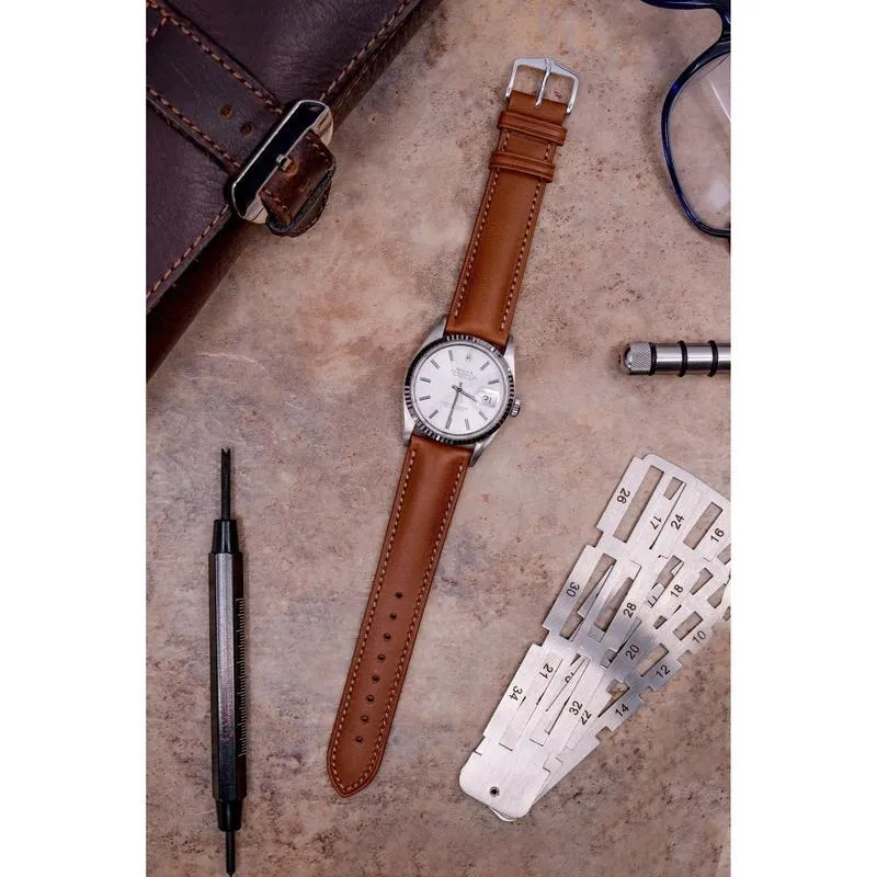 Hirsch KENT Textured Natural Leather Watch Strap in GOLD BROWN
