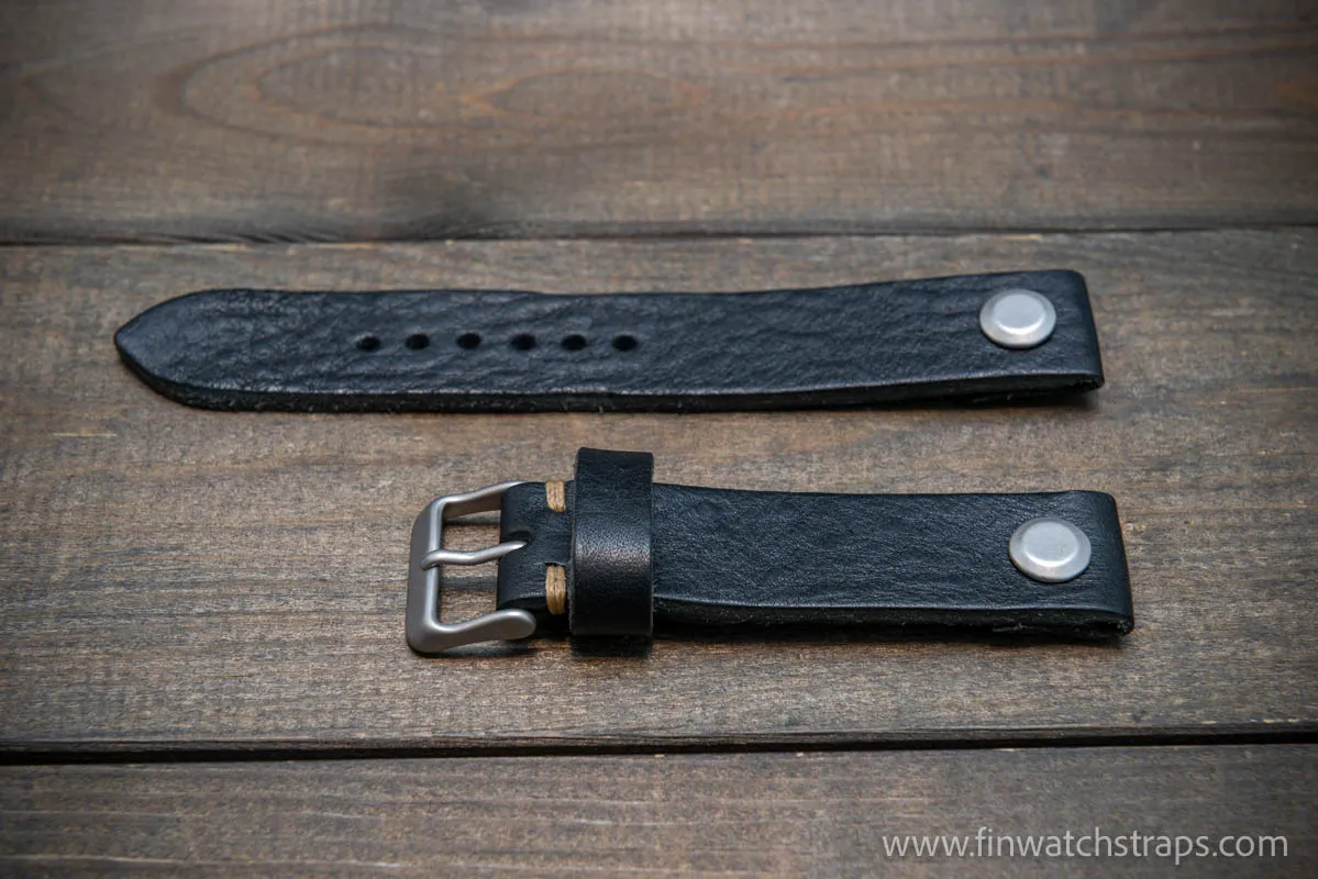 Open-ended leather watch strap with Chicago screws. Handmade in Finland.