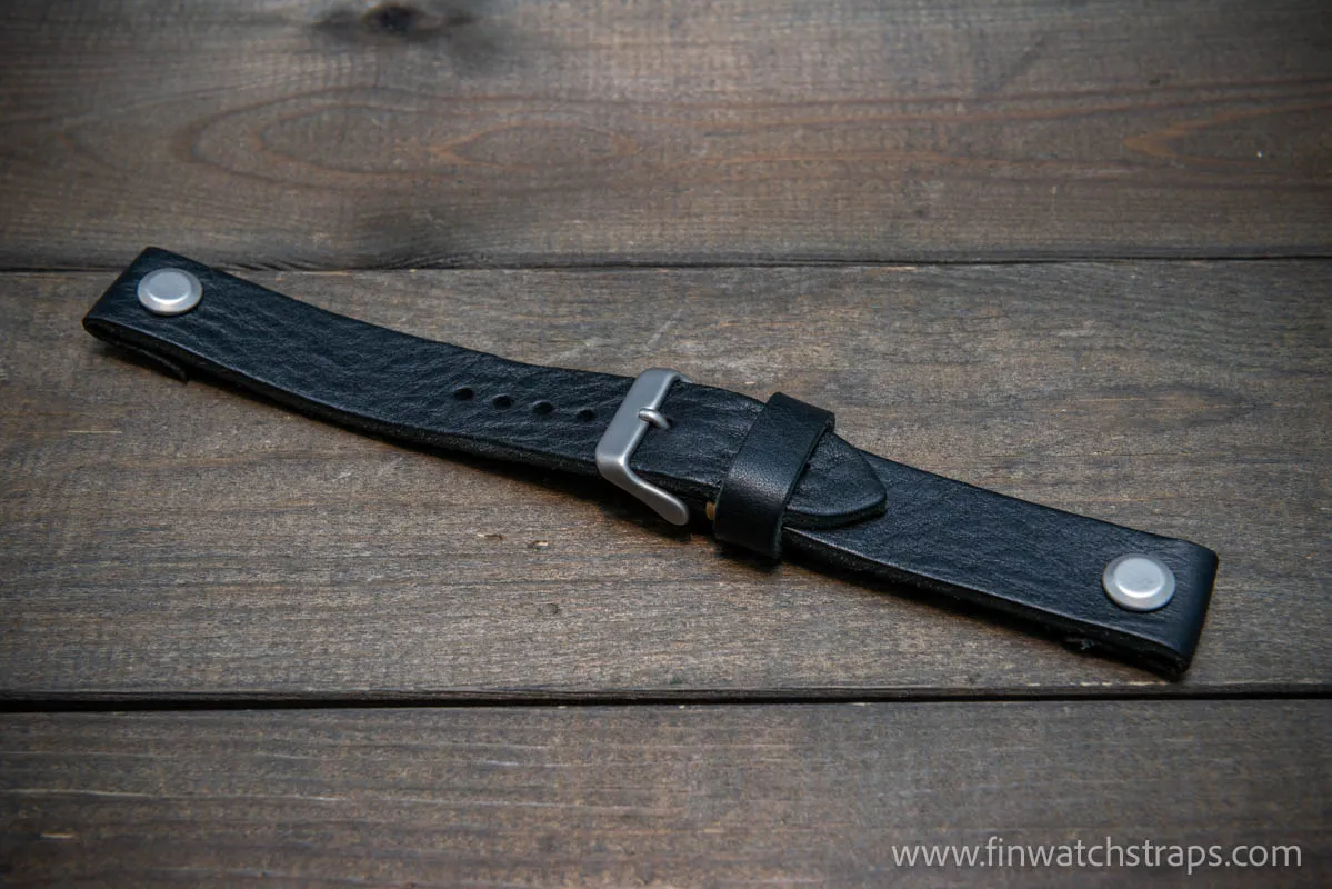 Open-ended leather watch strap with Chicago screws. Handmade in Finland.