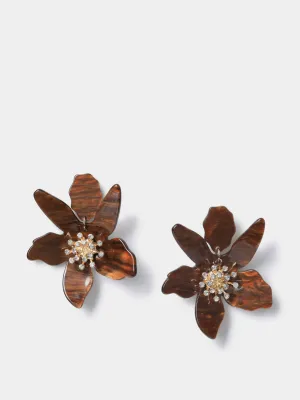 Resin flower oversized stud earring