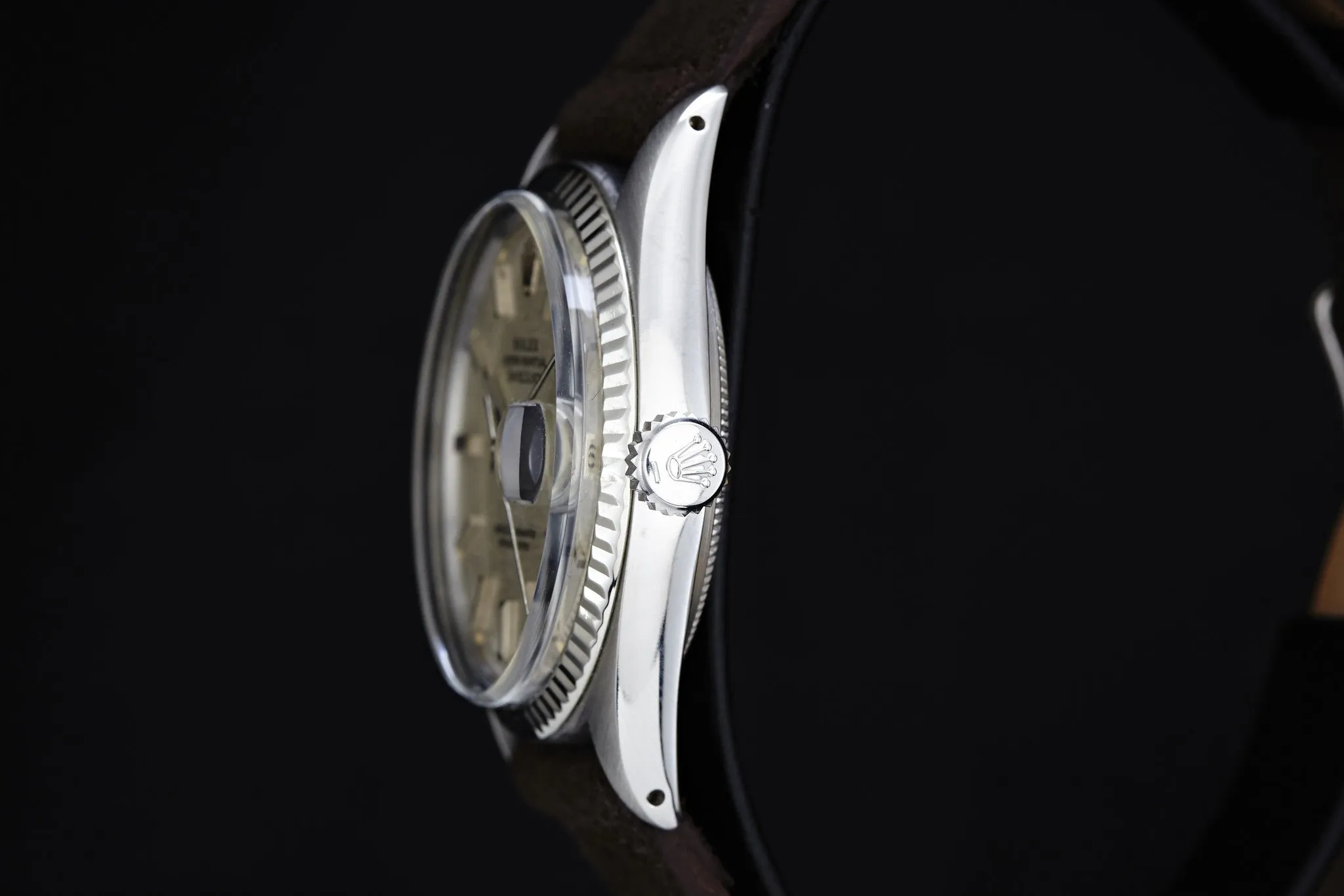 Rolex Datejust Reference 1601 Linen Dial - 1973