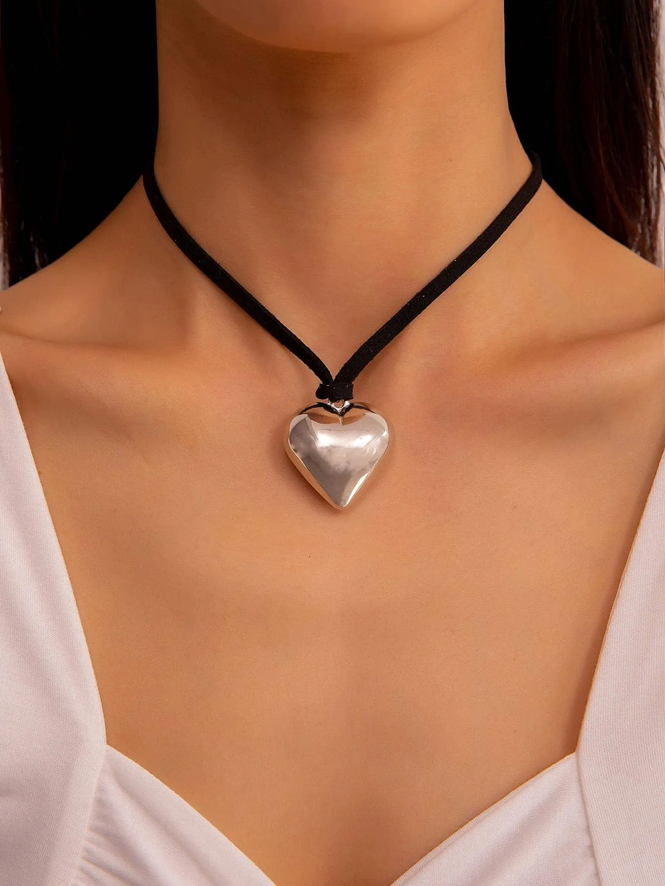 Statement Heart Charm Necklace Creative Necklace for Women Fashion Jewelry
